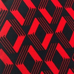 New with tags LuLaRoe Cassie skirt!